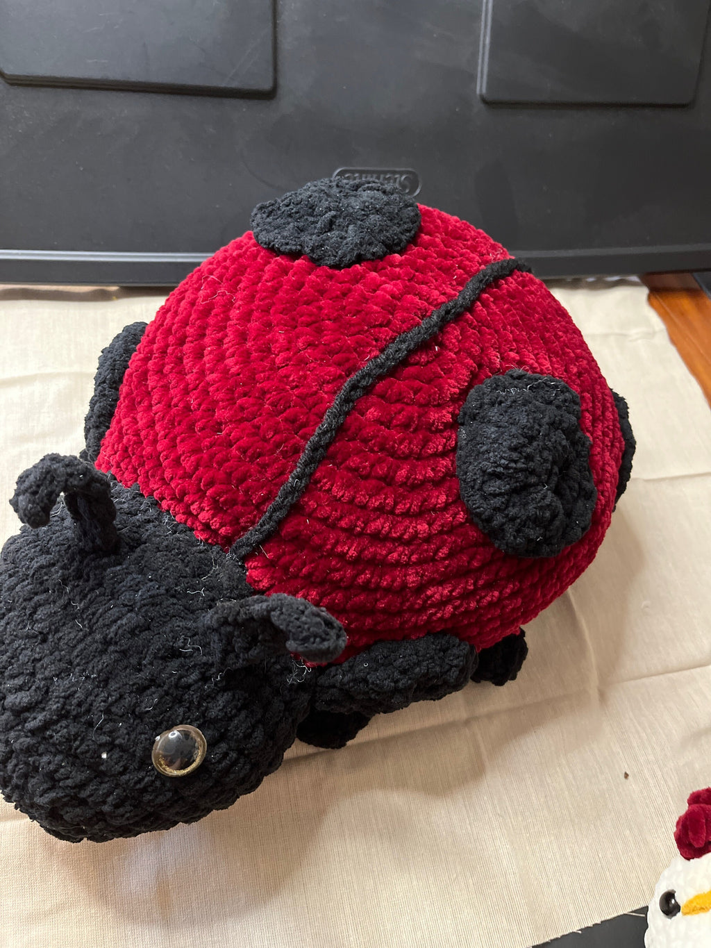Mama lady bug and baby