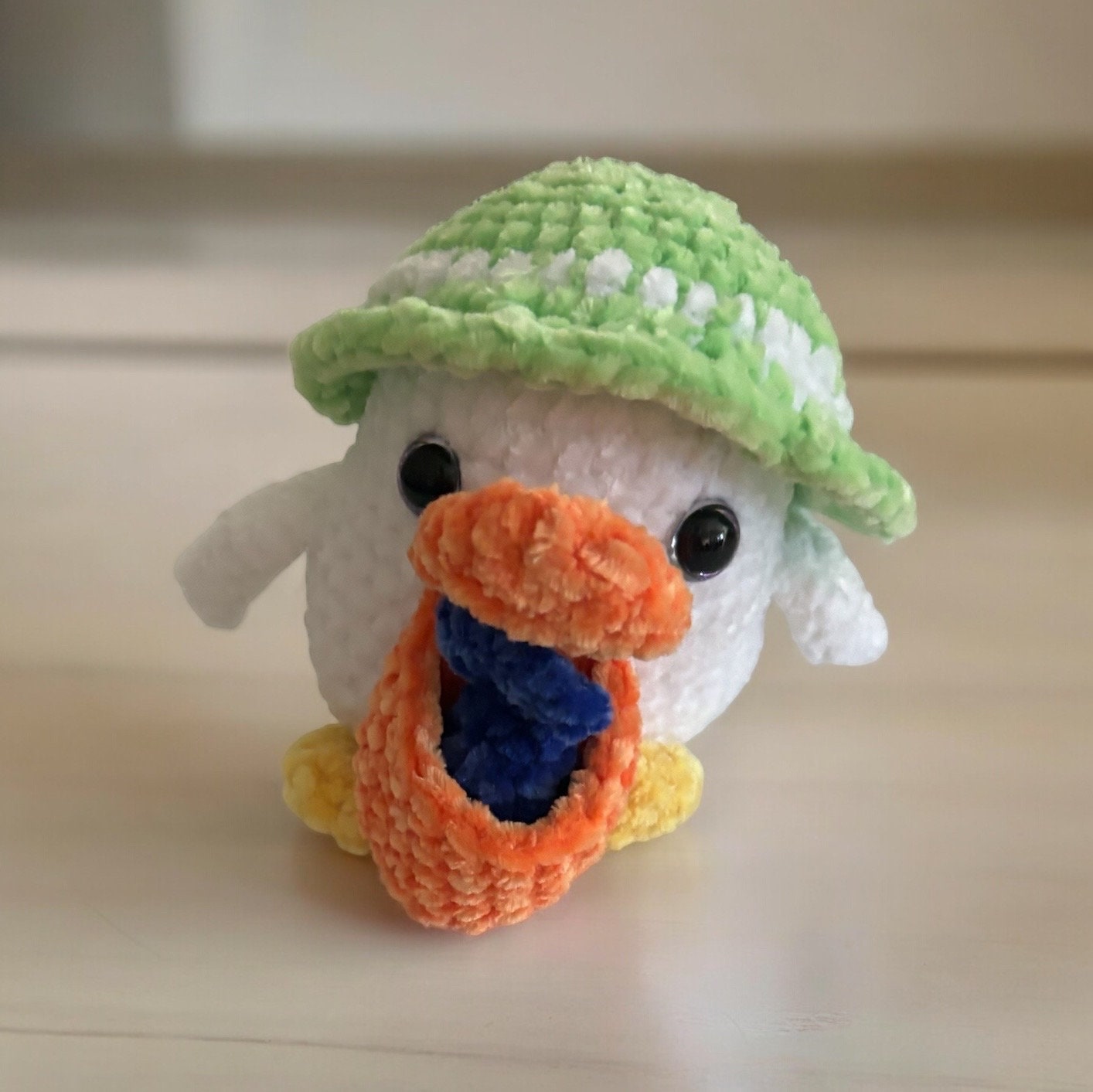 Amigurimi crochet pelican / Crab combo