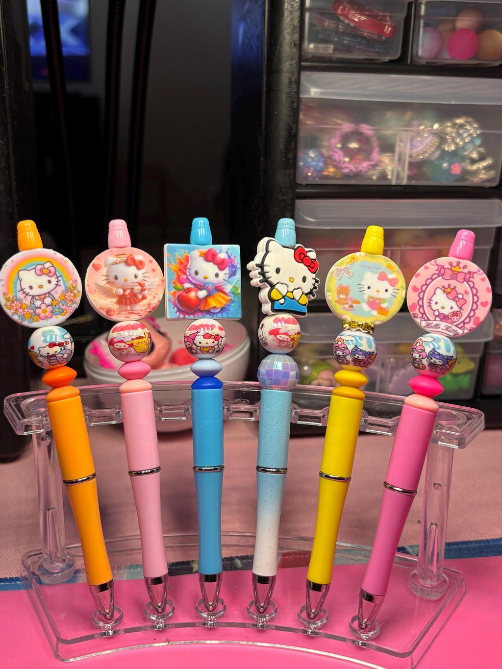 Hello Kitty Pen: Kawaii Stationery with Black Ink Refill
