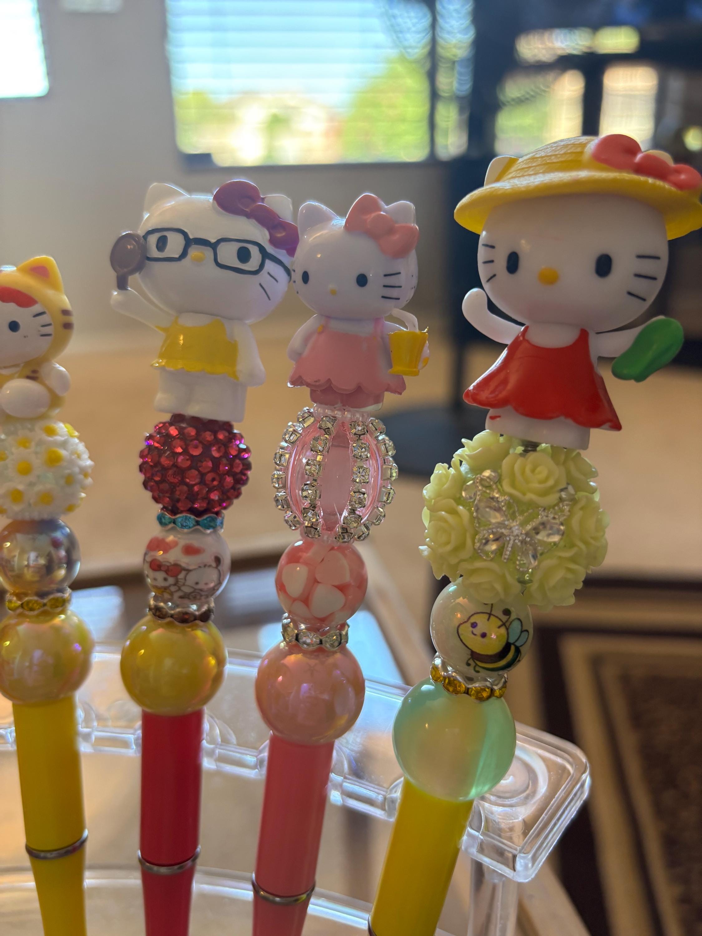 Hello Kitty Pens with Extra Black Ink Refill