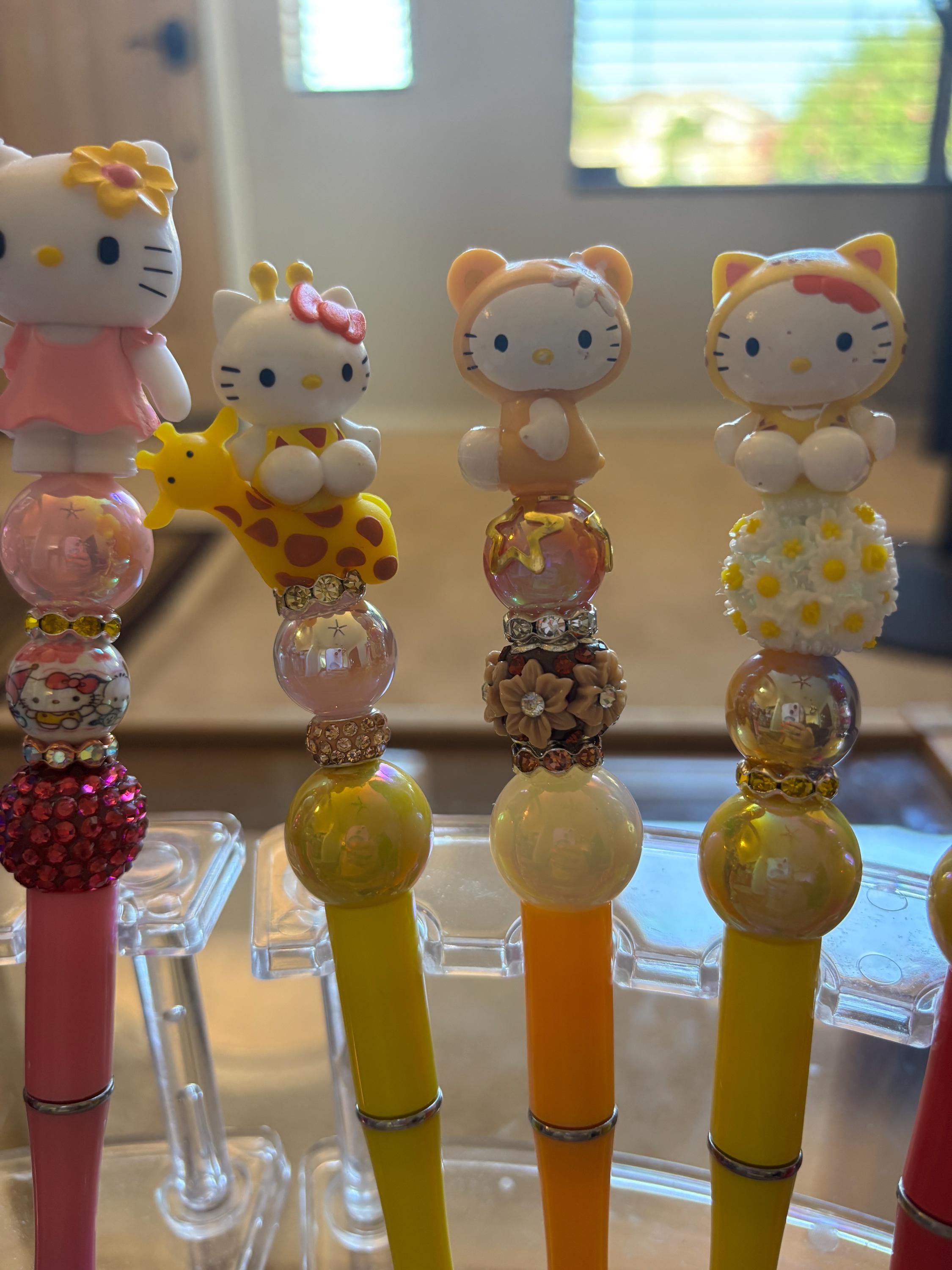 Hello Kitty Pens with Extra Black Ink Refill