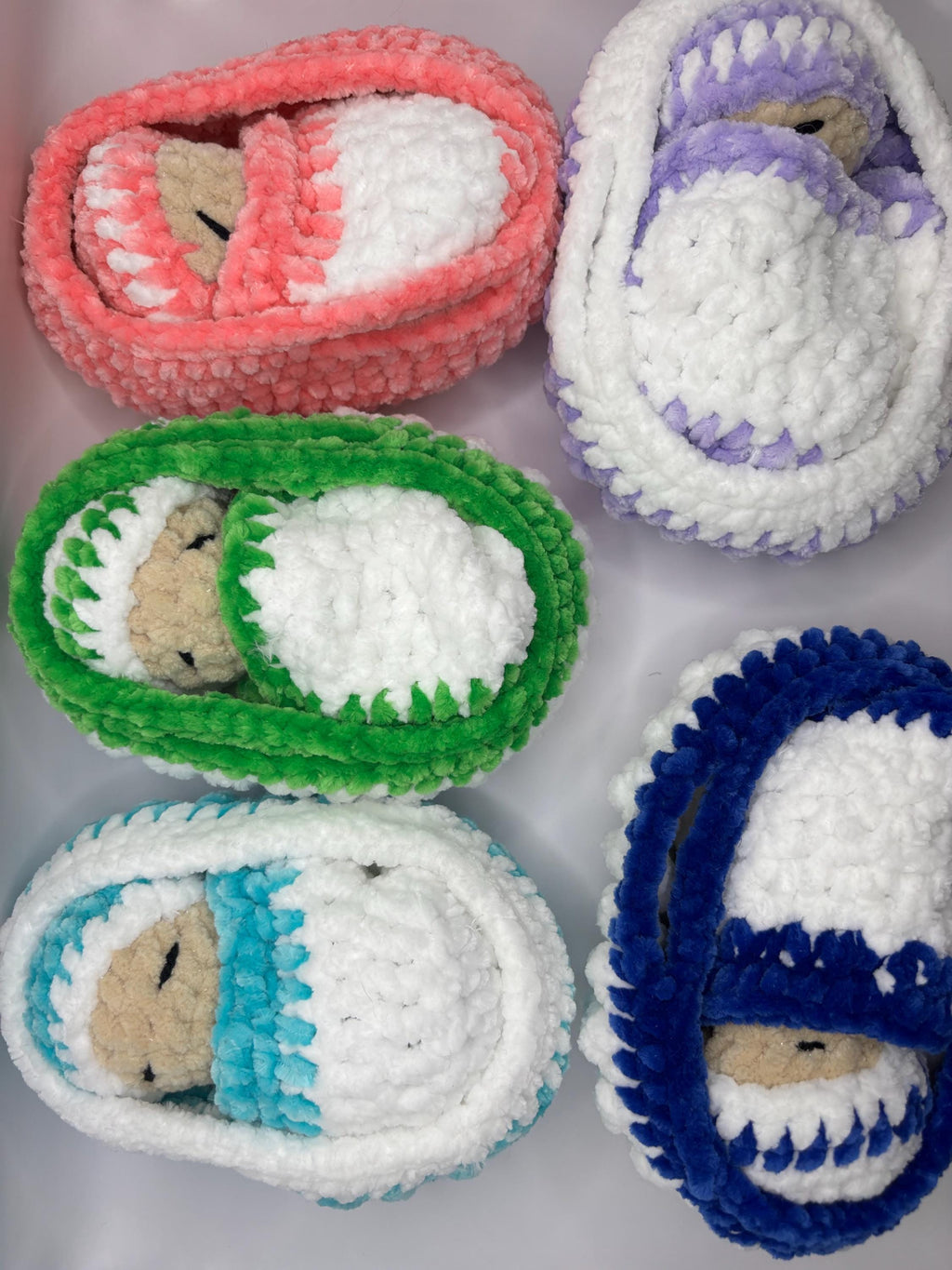 Crochet Baby in Bassinet with Blanket – Soft, Child-Friendly Plush – Handmade Chenille Doll Set
