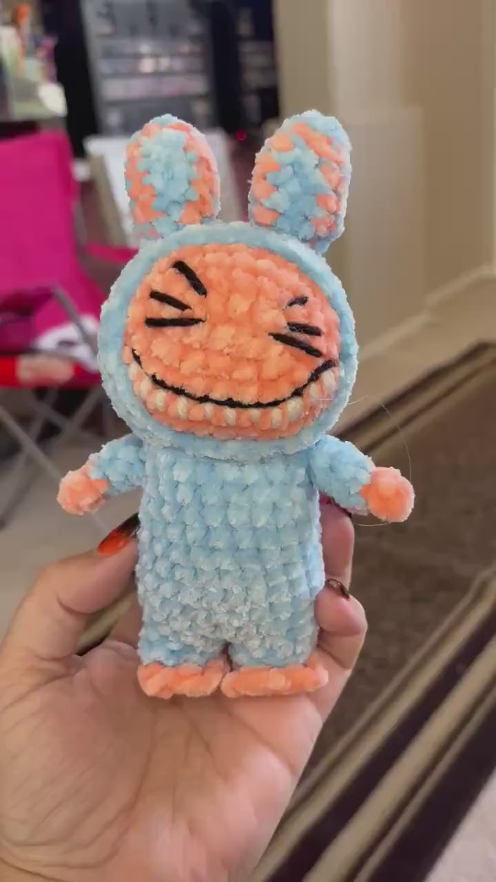 Lafufu Bunny Amigurumi: Soft Chenille Crochet Plush Toy
